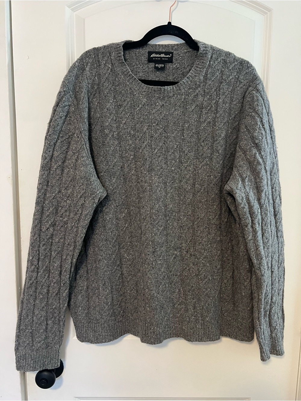 Eddie Bauer 100% Lambswool‎ Cable-knit Sweater